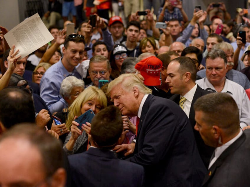 LACONIA, NH - SEPTEMBER 15: Republican Presidential nominee Donald Trump works the rope li