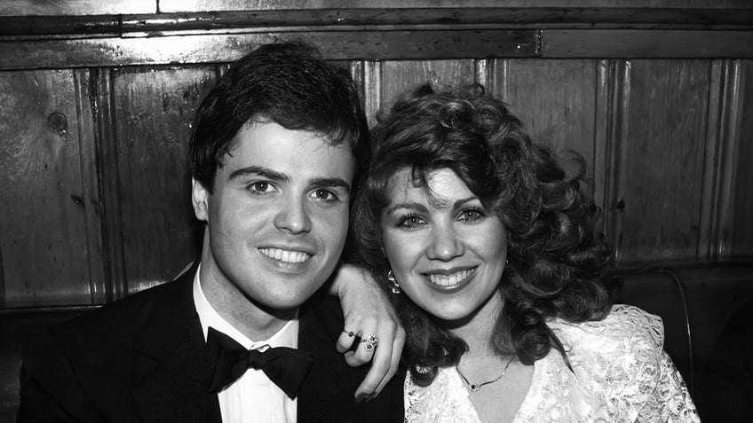 Donny Osmond with wife Debbie in 1982