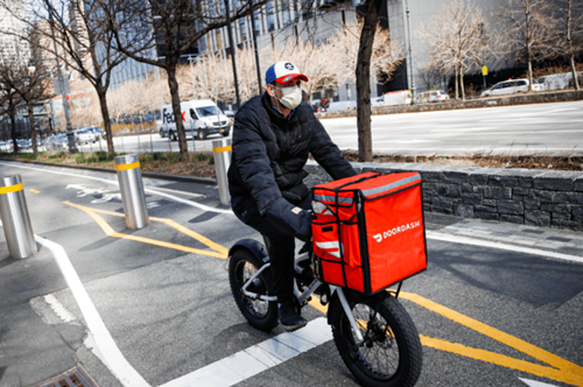 doordash to raise nyc delivery fees after new minimum wage law