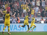 Dortmund thump Leverkusen to spoil Alonso’s home farewell