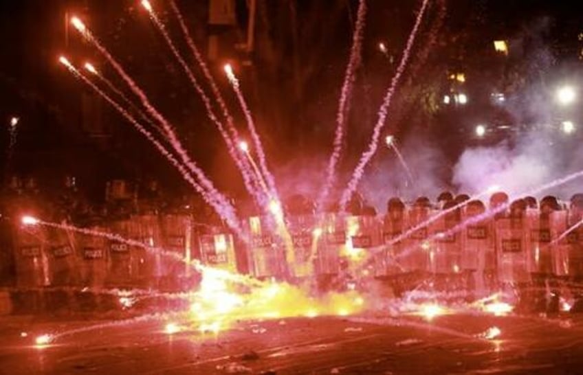 dozens hospitalized after four nights of large pro eu georgia protests