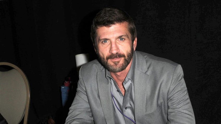 Joe Lando smiling