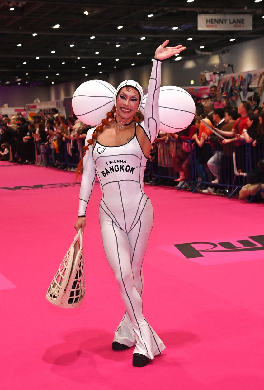 LONDON, ENGLAND - JANUARY 13: Pangina Heals walks the pink carpet during the Queen's Walk at the launch of RuPaul's DragCon 2024 at ExCel London on January 13, 2024 in London, England. RuPaul's DragCon is brought to you by the producers of RuPaul's Drag Race, World of Wonder, and takes place from 13-14 January 2024. (Photo by Dave Benett/Getty Images for World of Wonder Productions)