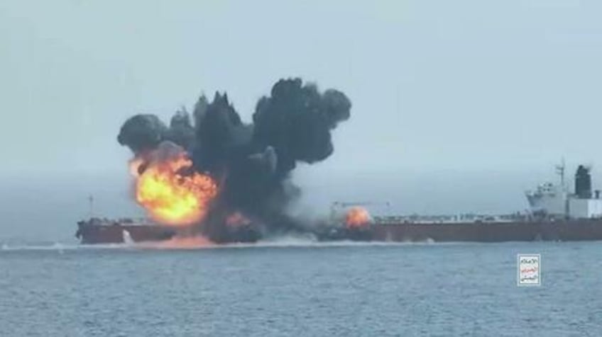 dramatic footage shows oil tanker hit by kamikaze boat drone in red sea 