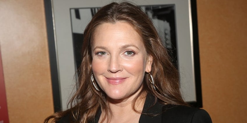 drew barrymore escorted off stage after being verbally accosted by fan for first time insider