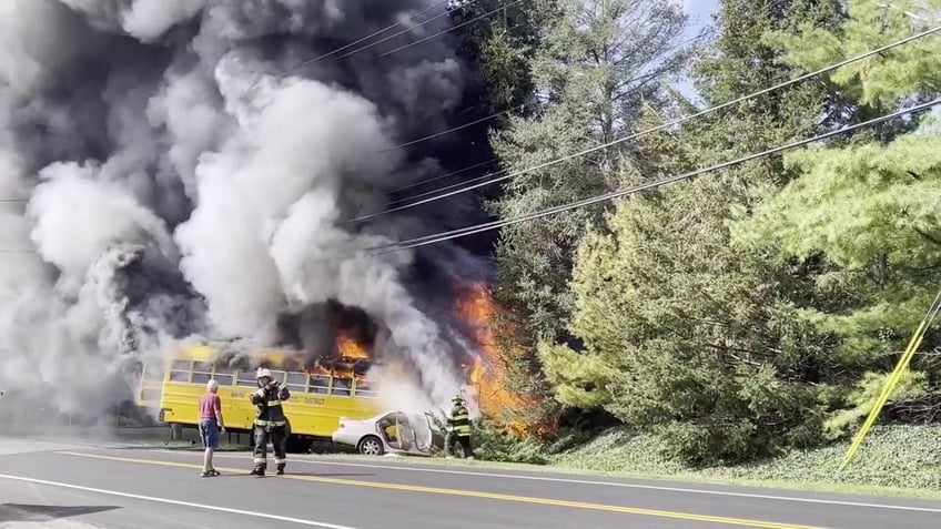 driver dies in fiery crash with new york school bus returning from field trip video