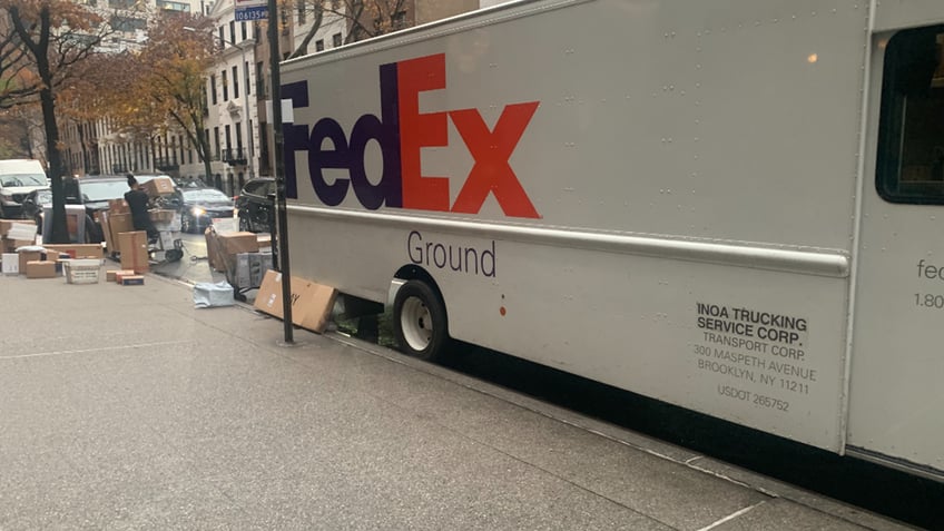 FedEx truck in NYC