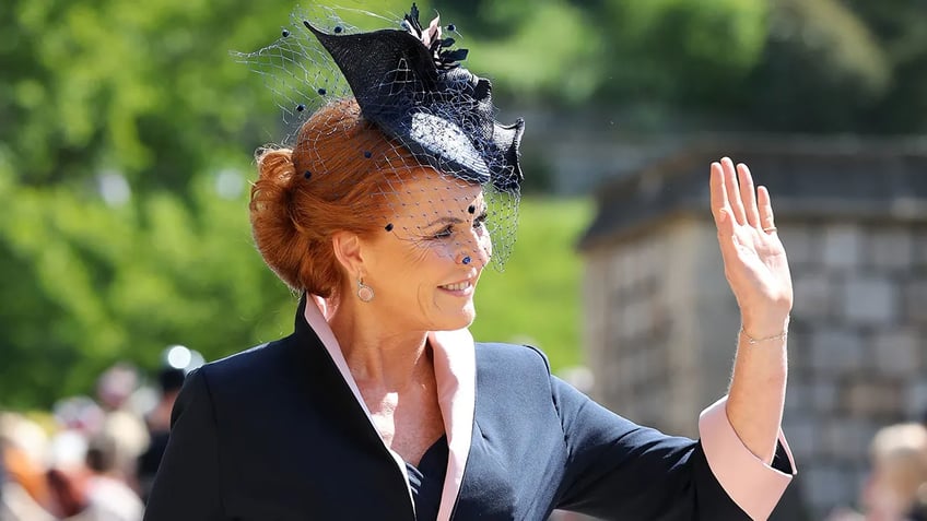 duchess sarah ferguson divulges royal secrets of getting out of a conversation leaving a party early