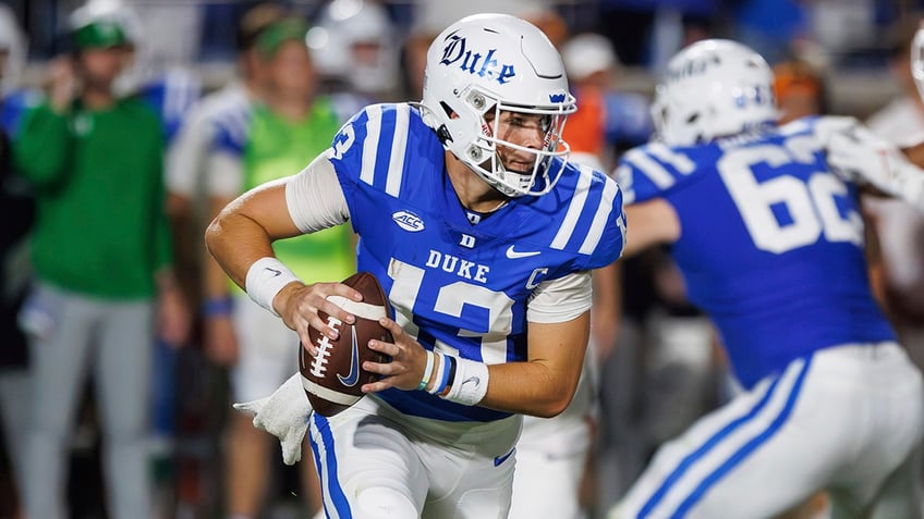 duke professor denies riley leonards homework extension request after upset win over clemson no way man