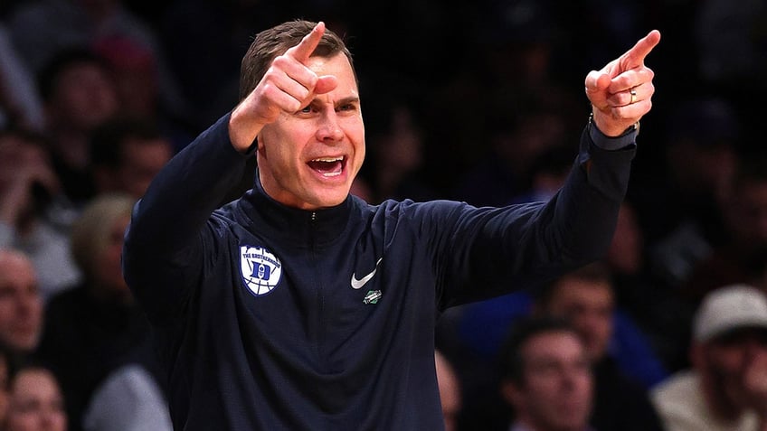 Jon Scheyer at March Madness