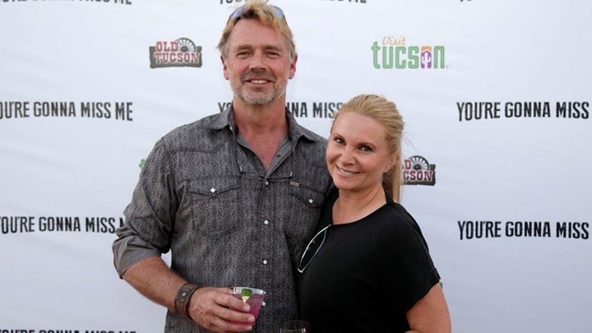 dukes of hazzard star john schneider admits he told his wife a lie on her deathbed the last thing i said