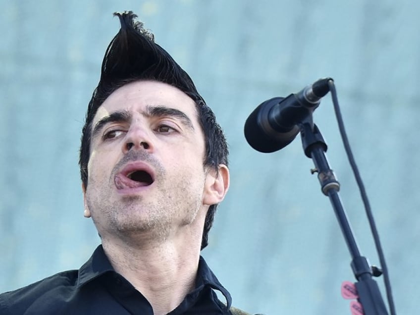 dulis woke punk band anti flag abruptly disbands after lead singer gets metood