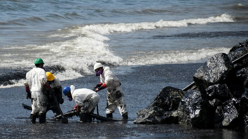 Trinidad and Tobago oil spill