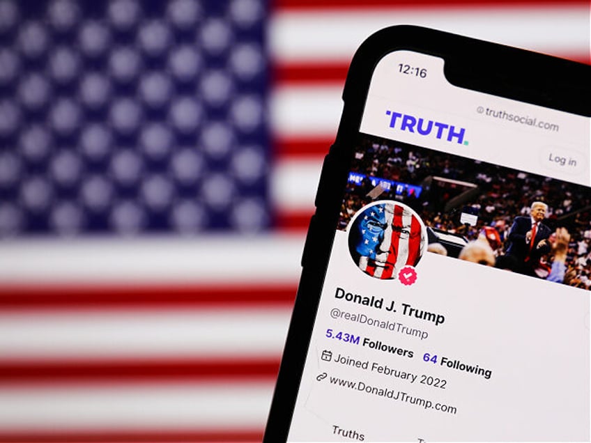 dwac truth social extend deadline for merger that would unlock millions for trump platform