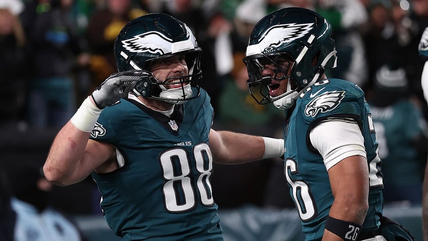 Dallas Goedert celebrates touchdown with Saquon Barkley