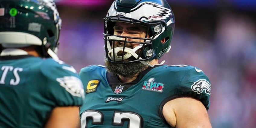 eagles jason kelce apologizes for cheap shot that sparked melee during joint practice with colts