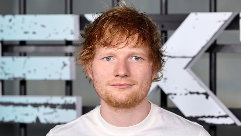 ed sheeran cancels las vegas concert at last minute fans disgusted after waiting in 100 degree heat