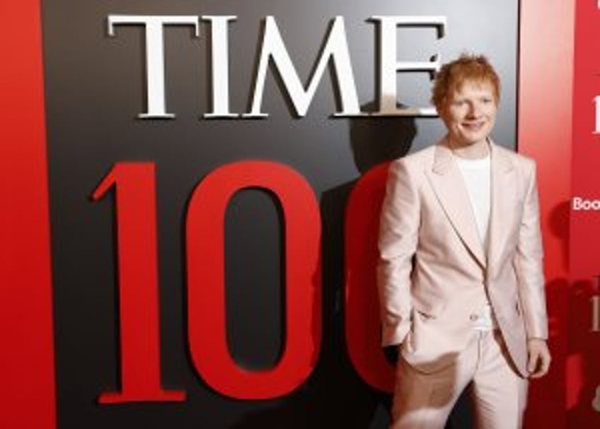 Ed Sheeran performs 'Old Phone' on 'Tonight Show'