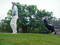 Effortless golf with AI smart caddie that follows you