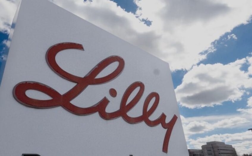 At 12 months, the average patient on Eli Lilly's new drug Mounjaro lost seven percent more