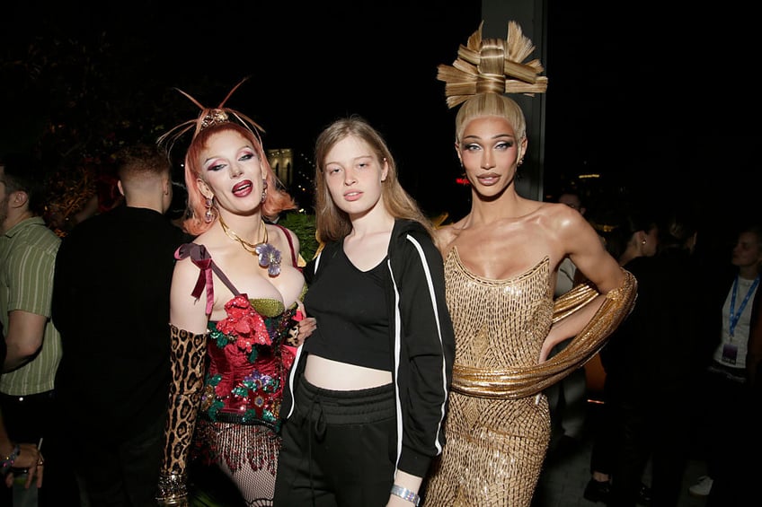elon musks trans child stars in immigration legal fund benefit drag show hosted by rupauls drag race star pattie gonia