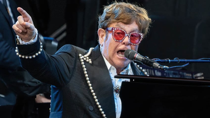 elton john performing