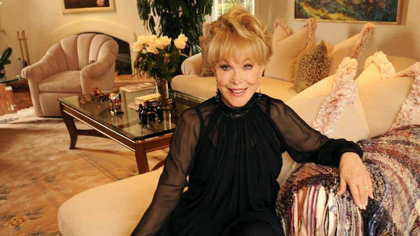 elvis presley asked i dream of jeannie star barbara eden for advice before marrying priscilla