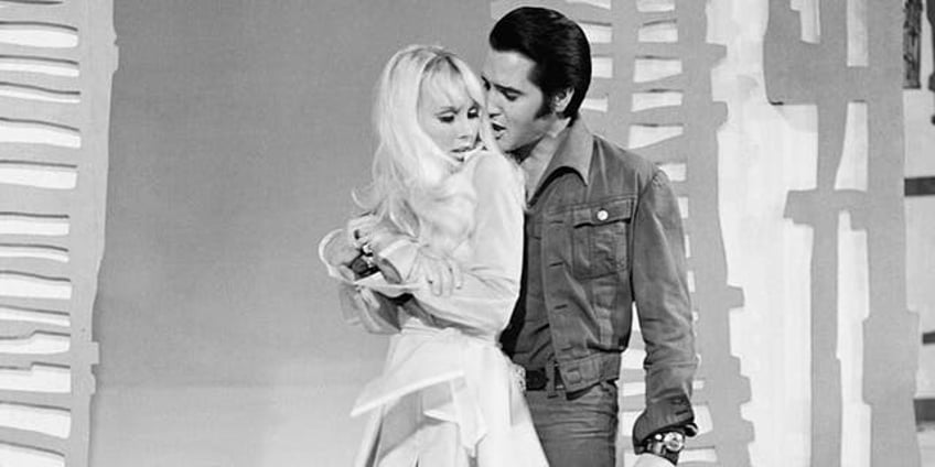 elvis presleys 1968 bordello scene originally cut for being too risque director