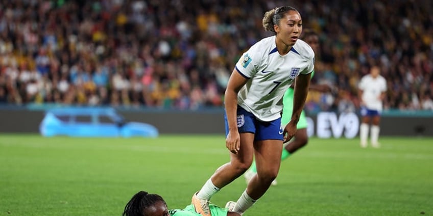 england star lauren james gets red card for violent conduct after egregious act vs nigeria