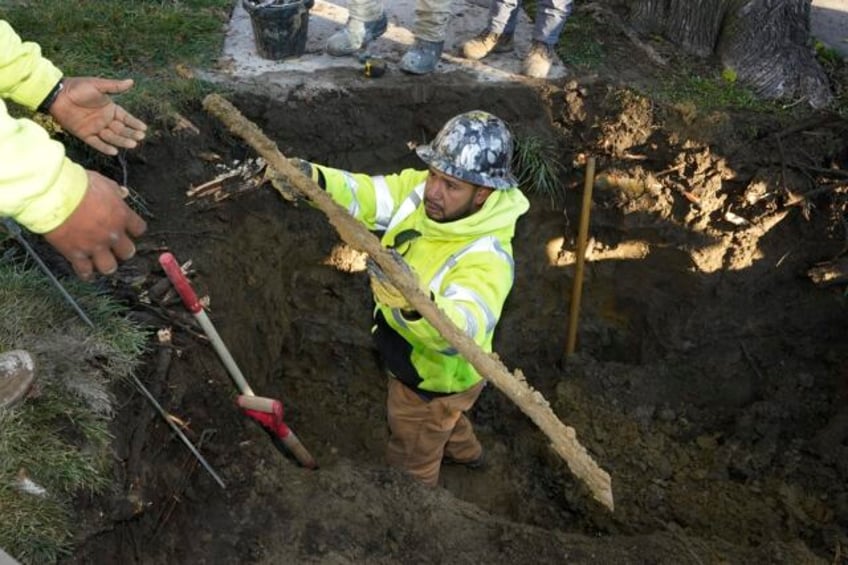 epa to strengthen lead protections in drinking water after multiple crises including flint