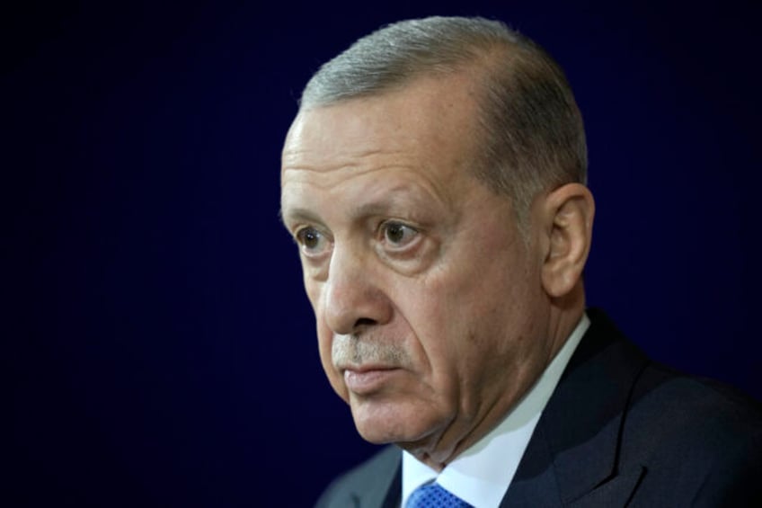 erdogan to visit budapest next month as turkey and hungary hold up swedens membership in nato