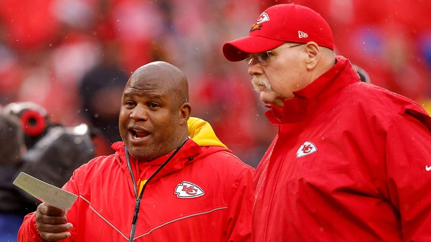 Eric Bieniemy and Andy Reid