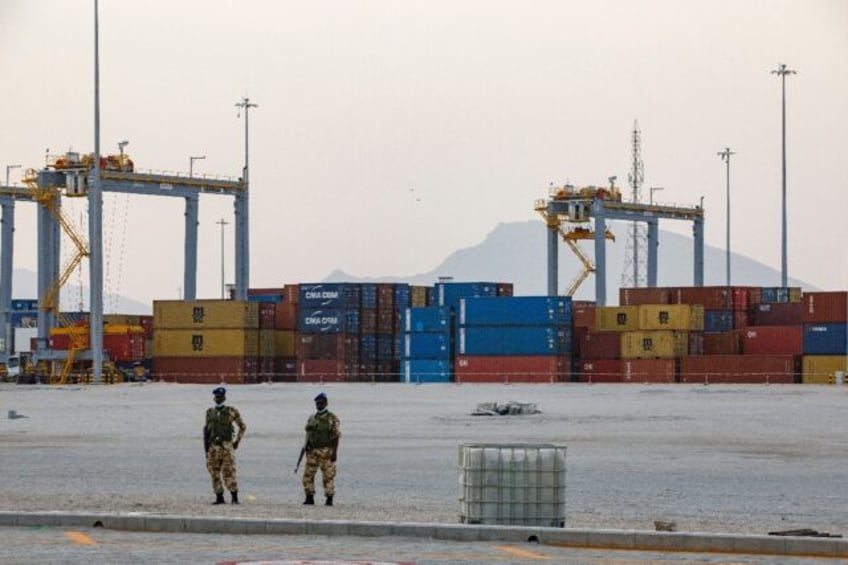 The port of Berbera in Somaliland offers Ethiopia access to the Red Sea and further north the Suez canal