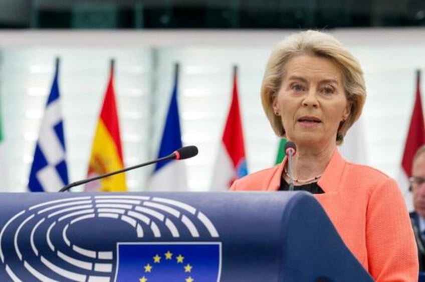 eu wont retaliate to trumps 30 tariff countermeasures on hold until august