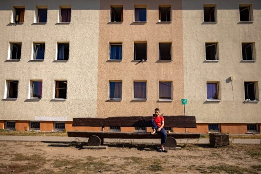 ex barracks on frontline as more migrants reach germany