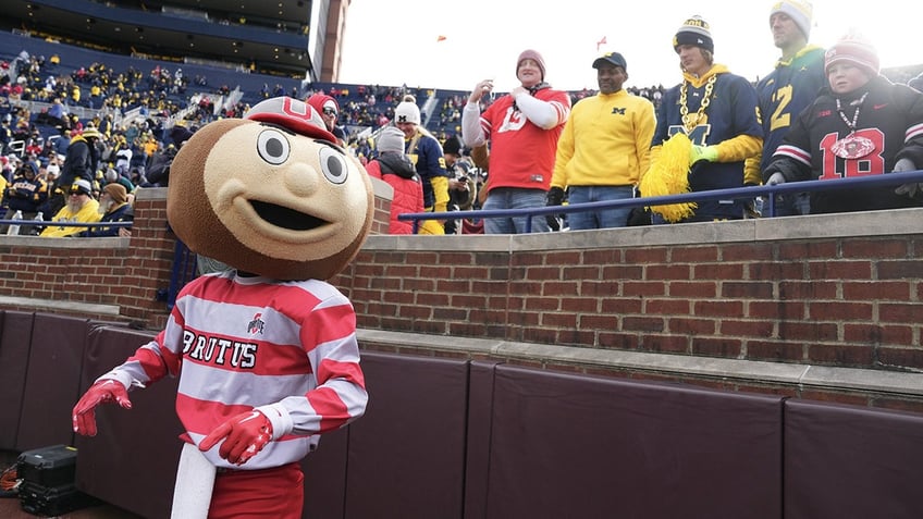 Ohio State Buckeyes mascot