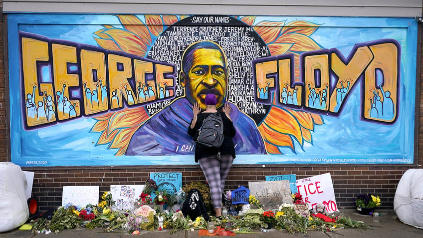 ex minneapolis policeman mourns cops being removed from schools after george floyds death