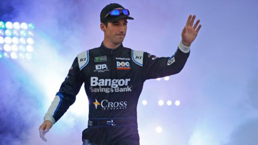 ex nascar driver austin theriault running to unseat democratic rep jared golden in maine