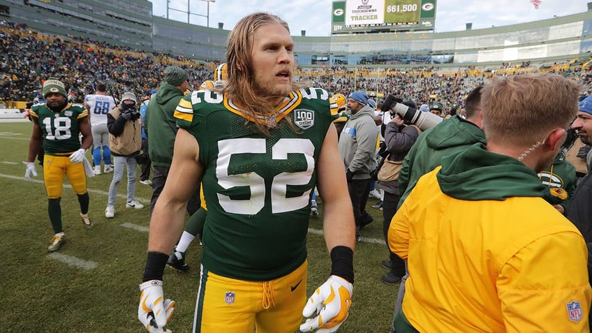 Clay Matthews on field