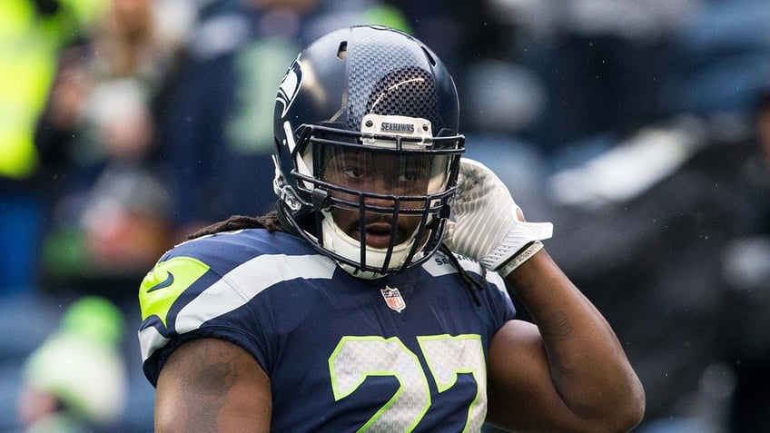 Seattle Seahawks running back Eddie Lacy (27) participates in pregame warmups against the Washington Redskins at CenturyLink Field.