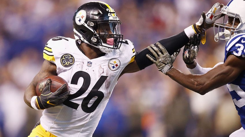 ex nfl star leveon bell reveals the simple fact behind joining onlyfans