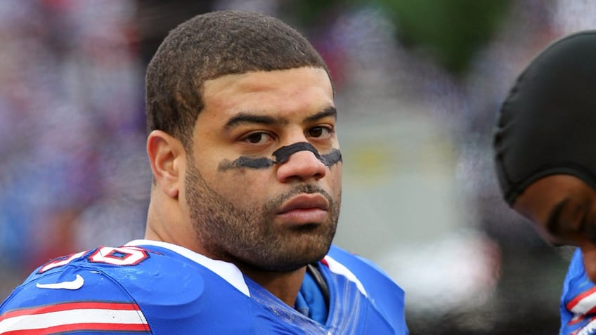 Shawne Merriman vs Jets