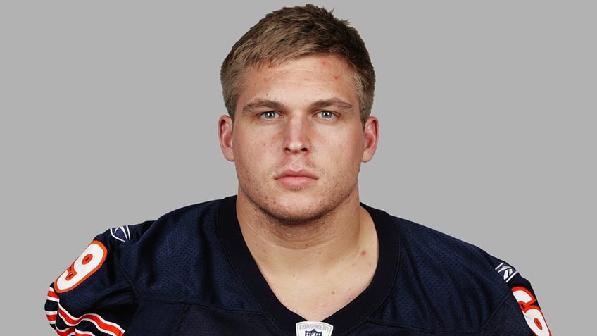 Kirk Barton bears headshot