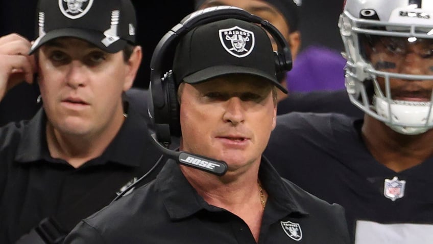 Jon Gruden vs Ravens