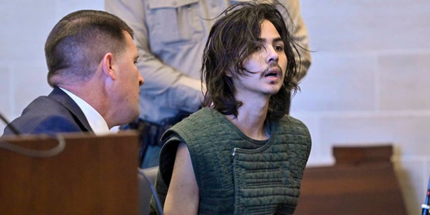 ex uc davis student suspect in deadly stabbing spree declared mentally unfit for trial