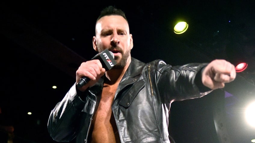 Dijak talks to the crowd