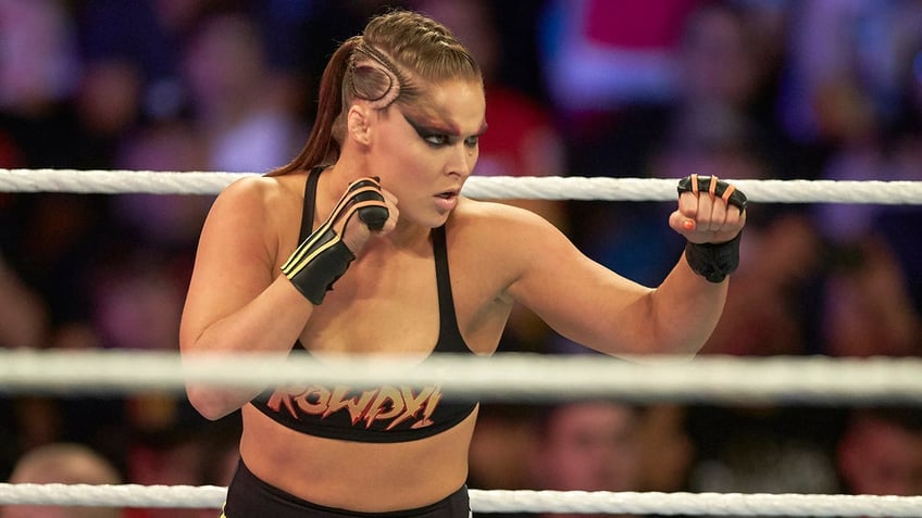 ex wwe star ronda rousey back in squared circle as she makes wrestling revolver debut