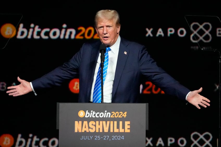 exclusive donald trump raises 25 million at cryptocurrency conference fundraiser in nashville