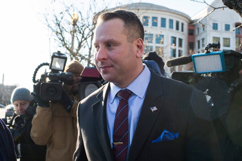 exclusive former trump aide sam nunberg trump must choose running mate who will tackle immigration