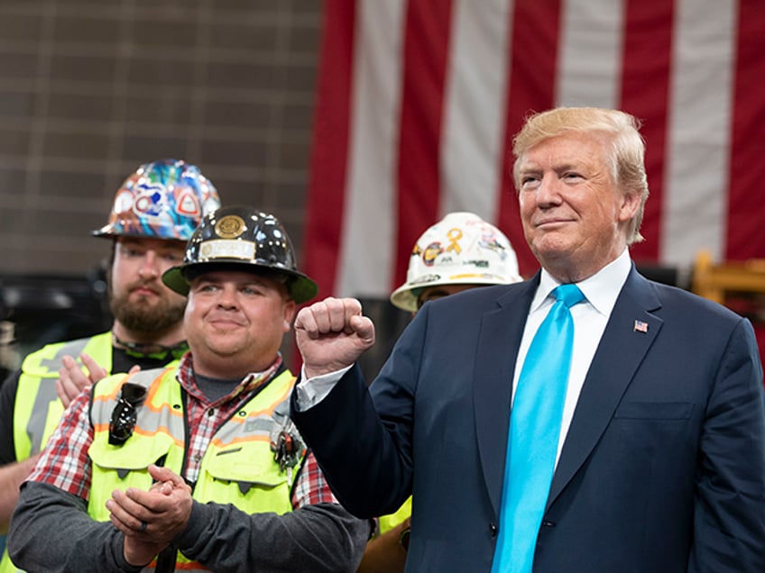 President Donald J. Trump acknowledges applause as he is welcomed to the International Uni